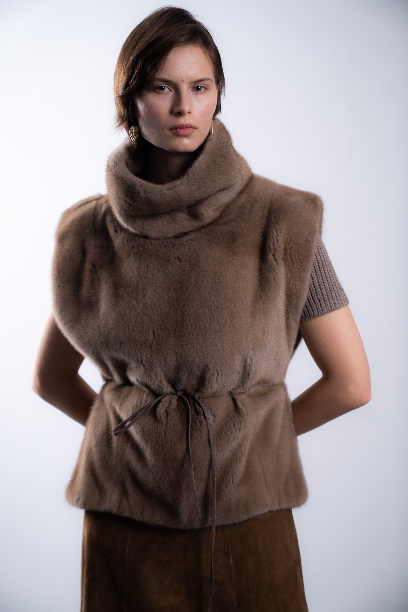 Vest Grey Mink 50 cm