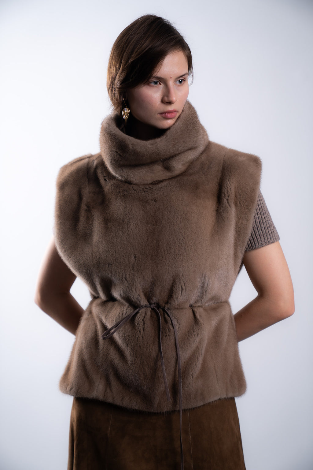 Vest Grey Mink 50 cm