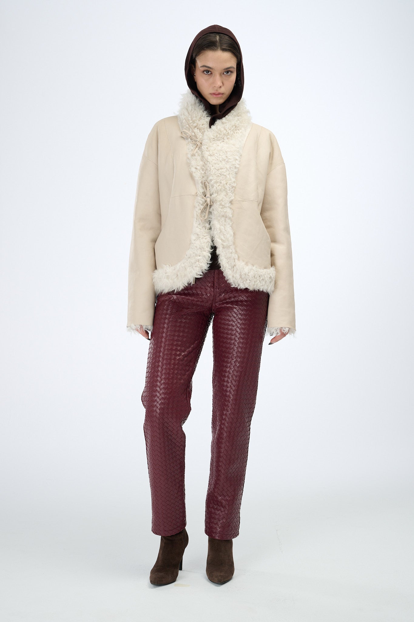 Shearling Reversible White Jacket with Strings 60 cm